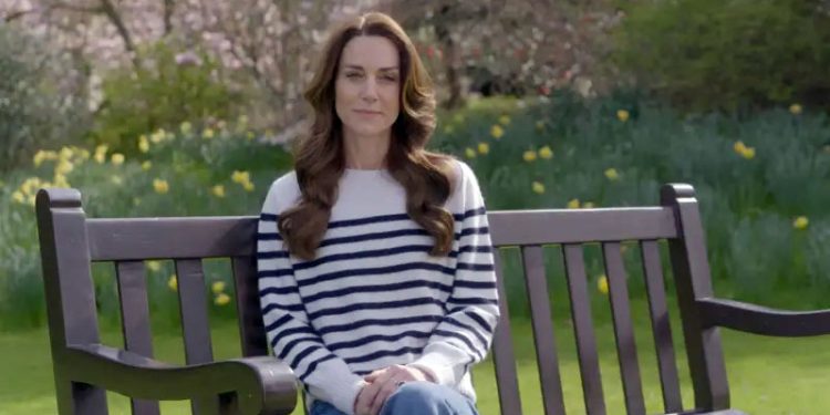 Reino Unido: Kate Middleton anuncia que está fazendo tratamento contra câncer