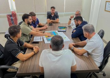 Marataízes: Prefeitura e Ministério da Pesca discutem dragagem do Porto da Barra