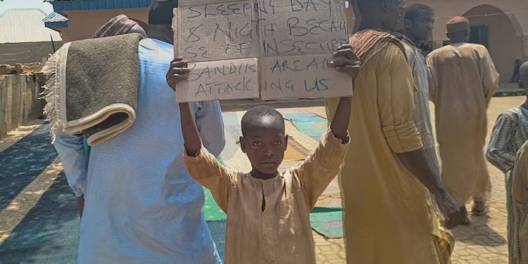Nigéria: sequestradores exigem US$ 620 mil para libertação de reféns escolares
