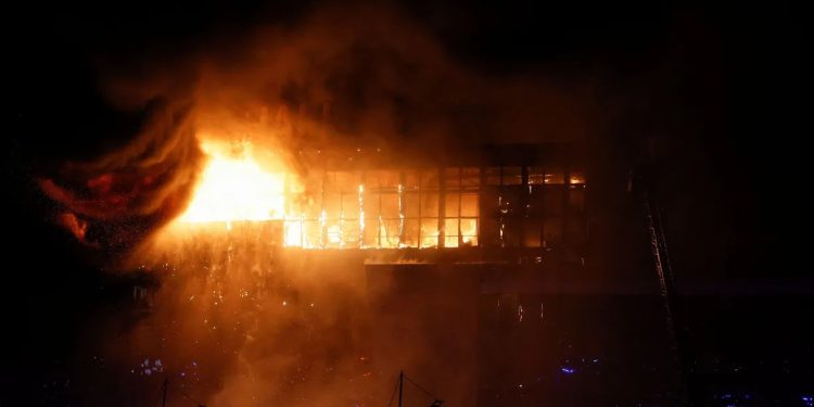 Rússia: Sobe para 137 o número de mortos em ataque terrorista