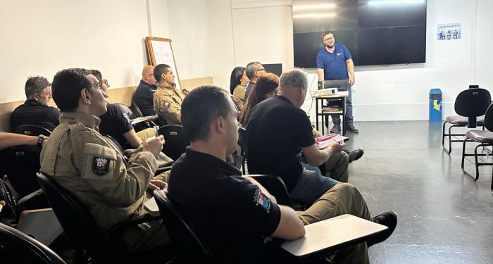 Vitória: Guarda Municipal faz curso de aperfeiçoamento de software de busca de veículo