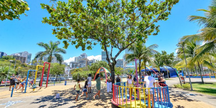 Vitória: Praça da Ciência celebra o mês da mulher com programação especial e gratuita