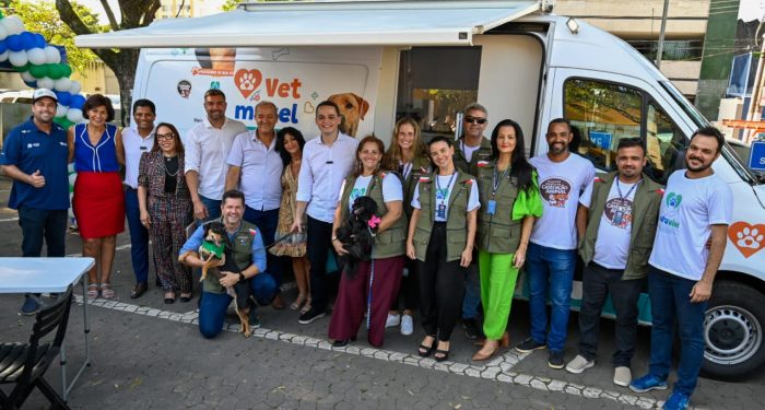 Vitória: Prefeitura lança Vetmóvel para atendimento itinerante a cães e gatos da capital