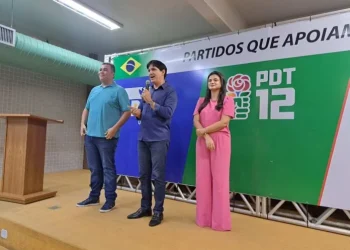 Guarapari: Edson Magalhães anuncia Emanuel Vieira e Tamili Mardegan como candidatos à sua sucessão
