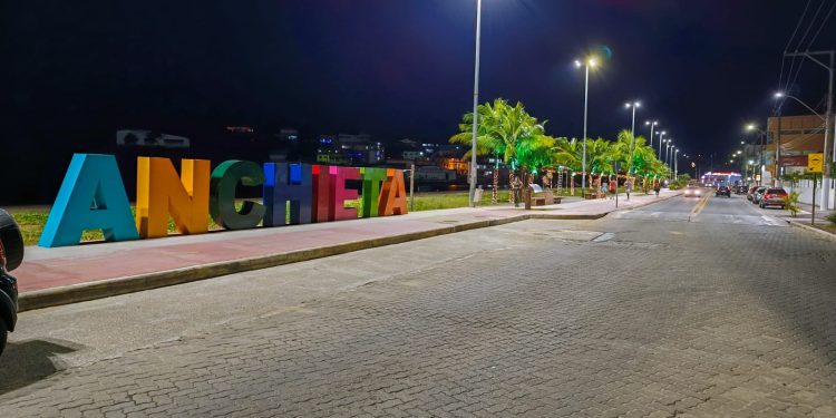 Anchieta: Novas vias da cidade receberão iluminação de LED