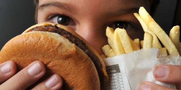 Brasil: País pode ter metade de crianças e adolescentes obesos ou sobrepeso até 2035