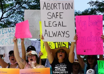 Flórida: Proibição do aborto a partir da sexta semana de gestação passa a valer esta semana