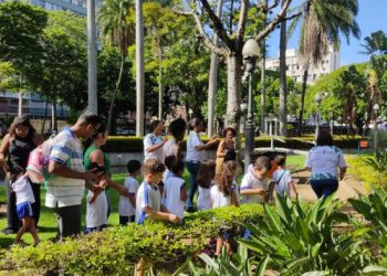 Vitória: Circuito Ambiental Vix reúne alunos e familiares em atividades no Parque Moscoso