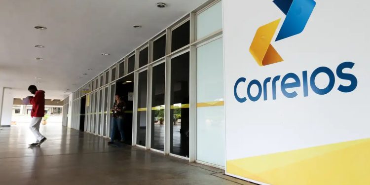 Concurso: Correios anunciam vagas para cargos de nível médio e superior