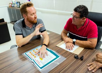 Marataízes: Secretário de Estado da Educação apresenta avanços educacionais no município
