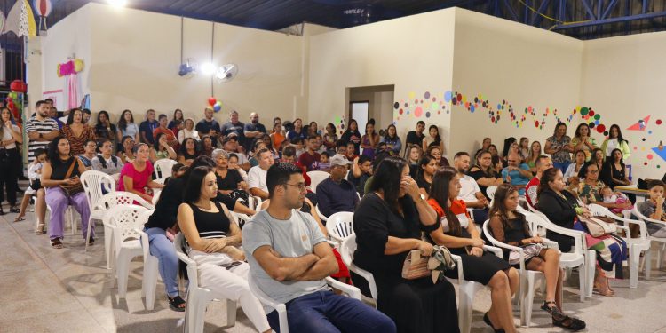 Piúma: Prefeitura inaugura EMEI Ângela Paula