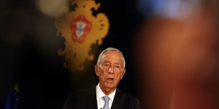 Portugal: Presidente sugere cancelamento de dívida para reparar legado colonial