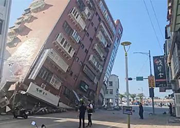 Ásia: Terremoto de magnitude 7,4 em Taiwan deixa 7 mortos e Japão em alerta de tsunami