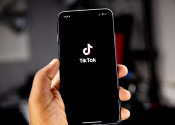 Redes sociais: Versão TikTok Lite vai remunerar usuários por assistir aos vídeos