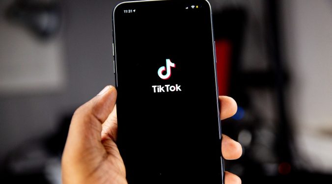 Redes sociais: Versão TikTok Lite vai remunerar usuários por assistir aos vídeos