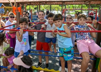 Vitória: Prefeitura entrega Parque Kids na Mata da Praia