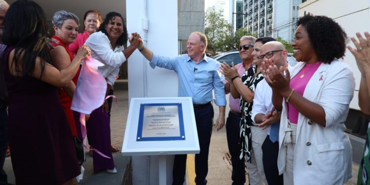 Espírito Santo: Governador inaugura sede da Secretaria das Mulheres e lança novo programa social