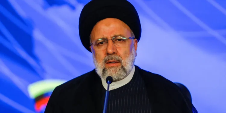 Irã: Presidente Raisi morre em queda de helicóptero