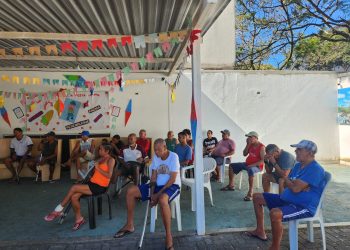 Vitória: Acolhidos do Abrigo 1 são voluntários em ação de cuidados com animais