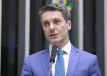 Inclusão: Deputado pede proibição dos cancelamentos de planos de saúde de pessoas com Transtorno do Espectro Autista