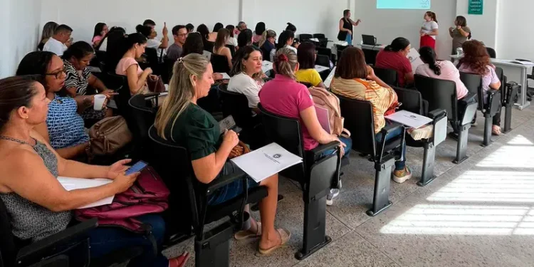 Marataízes: CAPS promove treinamento para equipes da Saúde e Assistência Social