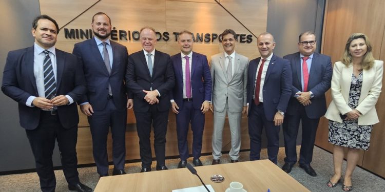 Espírito Santo: Governador Renato Casagrande se reúne com ministros do Governo Federal
