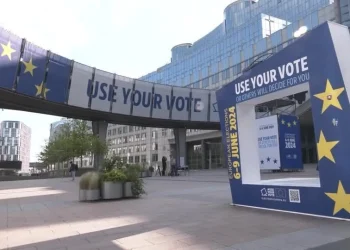 União Europeia: Extrema direita avança em votação do Parlamento Europeu