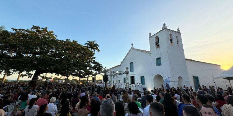 Anchieta: Encerramento da Festa Nacional de São José de Anchieta marcado por intensa fé e devoção
