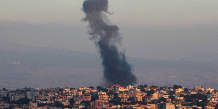Oriente Médio: Brasileiros ficam gravemente feridos após bombardeio no sul do Líbano