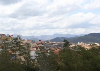 Mariana (MG): Samarco é alvo de ação que pede R$ 3,6 milhões por danos às mulheres