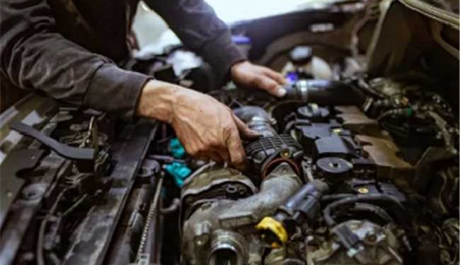 Alfredo Chaves: Detran abre vagas de curso gratuito de mecânica básica de carro e moto