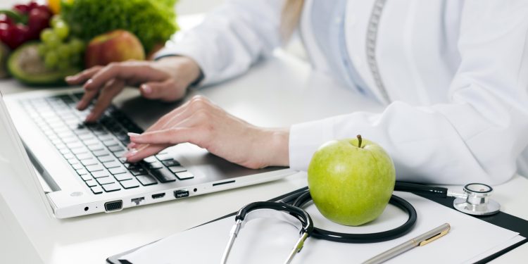 Piúma: Prefeitura abre Processo Seletivo Simplificado para Nutricionista