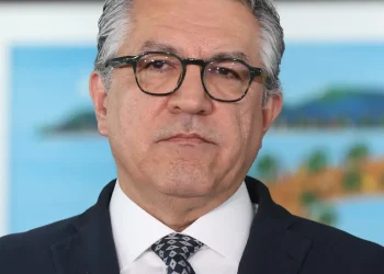 Padilha: “Não contem com governo para mudança na legislação de aborto”