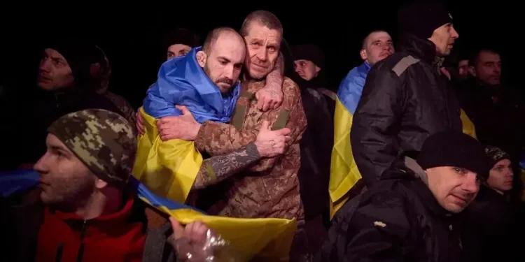 Conflito: Rússia e Ucrânia trocam 90 prisioneiros de guerra