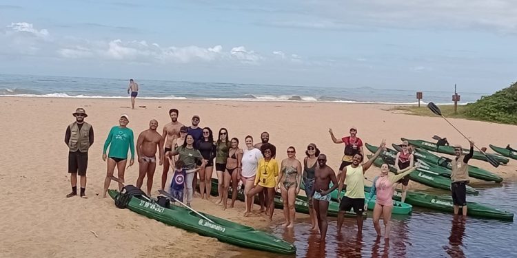 Turismo: Trilha aquática na Lagoa de Caraís comemora aniversário do Parque Paulo César Vinha
