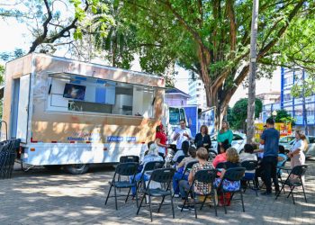 Vitória: Cozinha Brasil dá aula de culinária profissional no Parque Moscoso