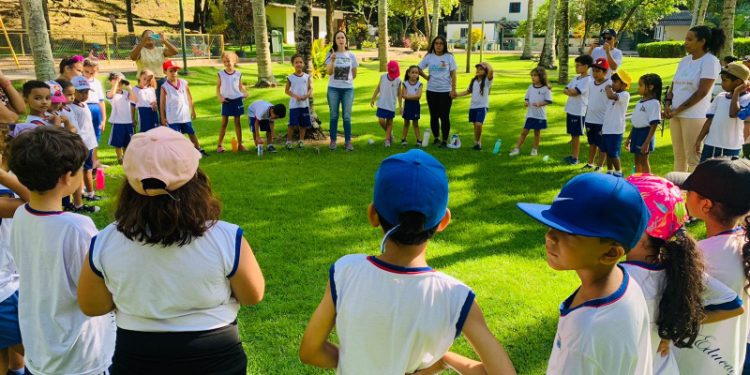 Vitória: Estudantes e professores aprendem sobre o Meio Ambiente