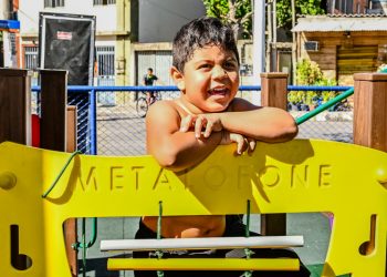 Vitória: Criançada faz a festa com novo Parque Kids de Nova Palestina