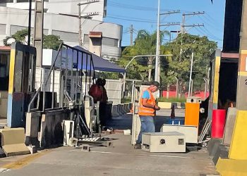 Espírito Santo: Governo do Estado inicia remoção das cabines da Terceira Ponte