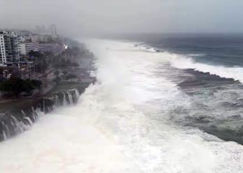 Clima: Furacão Beryl avança em direção à Jamaica ameaçando o Haiti e a República Dominicana