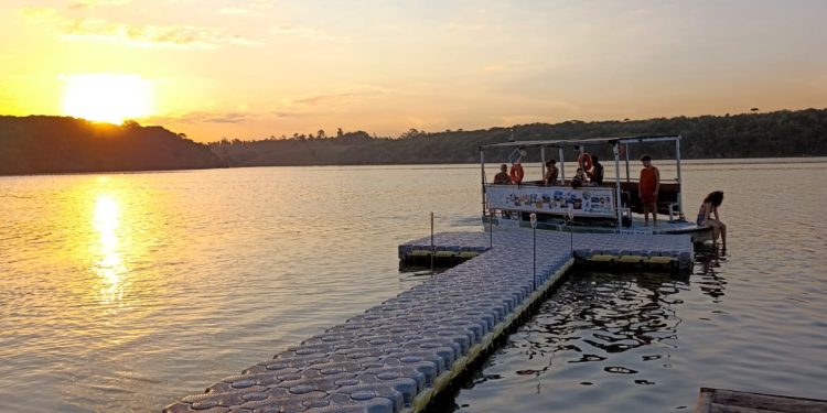 Anchieta: Dois píeres flutuantes trazem novas oportunidades para a Lagoa de Mãe-Bá