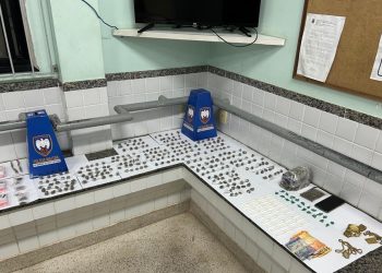 Guarapari: Militares do 10º Batalhão apreendem drogas e detêm suspeito