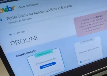 Golpe: Site falso do Prouni cobrava taxa na inscrição e ameaçava estudantes