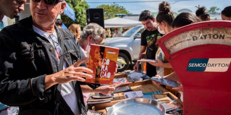Espírito Santo: Governo do Estado lança projeto de formação de agentes comunitários e clubes de leitura em periferias
