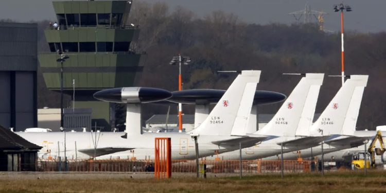 Alemanha: Base aérea da Otan eleva alerta de segurança por possível ameaça