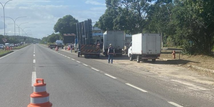 Guarapari: Blitz na Rodovia do Sol resulta em mais de R$ 100 mil em autuações