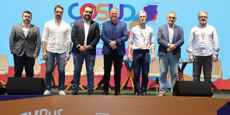 Espírito Santo: Governadores do Sul e Sudeste assinam carta com intenções comuns entre os Estados durante a 11ª COSUD