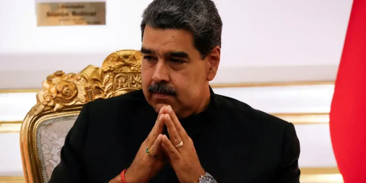 Venezuela: Maduro diz que Edmundo González e María Corina “deveriam estar atrás das grades”