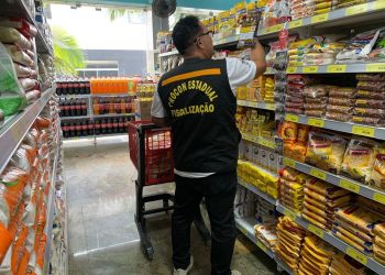 Fiscalização: Procon-ES apreende mais de 90 quilos de produtos impróprios ao consumo no sul do Estado