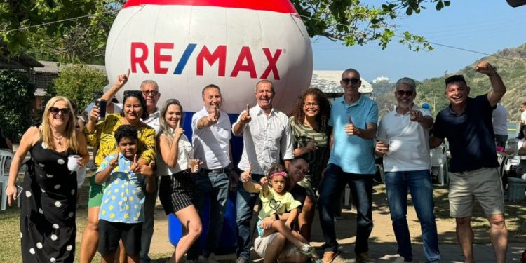 Especial: RE/MAX celebra Dia do Corretor de Imóveis em confraternização no Álvares Cabral